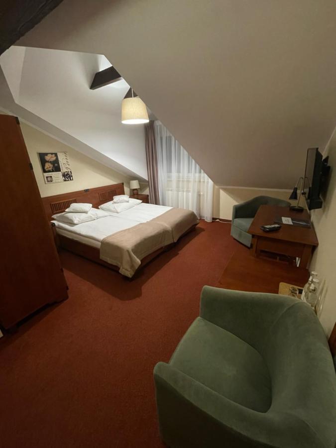 Skalny Bed & Breakfast ชเจอร์ค ภายนอก รูปภาพ